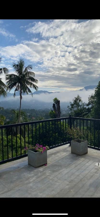Pearl'S Homestay Матале Екстер'єр фото